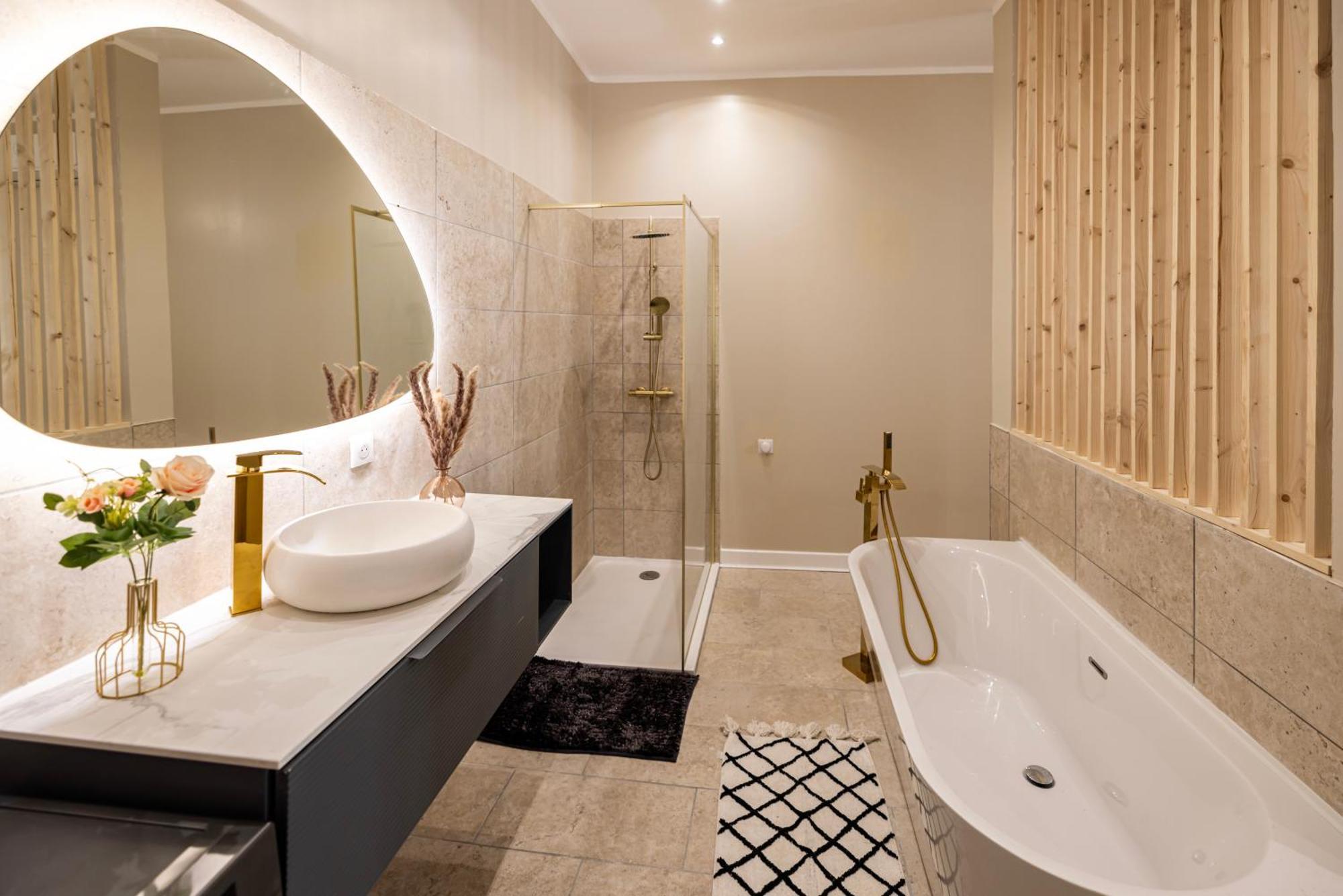 Suite De Prestige Le Diamant - 55M2 Perigueux Luaran gambar